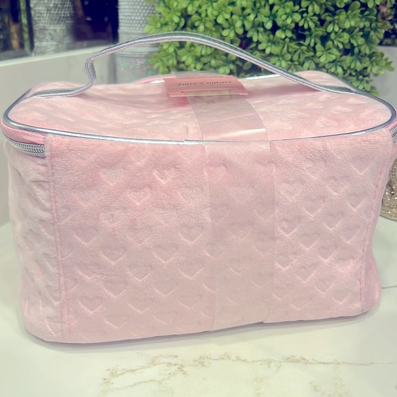 🩷🍒Juicy couture velour bling cosmetic case set - Picture 6 of 8